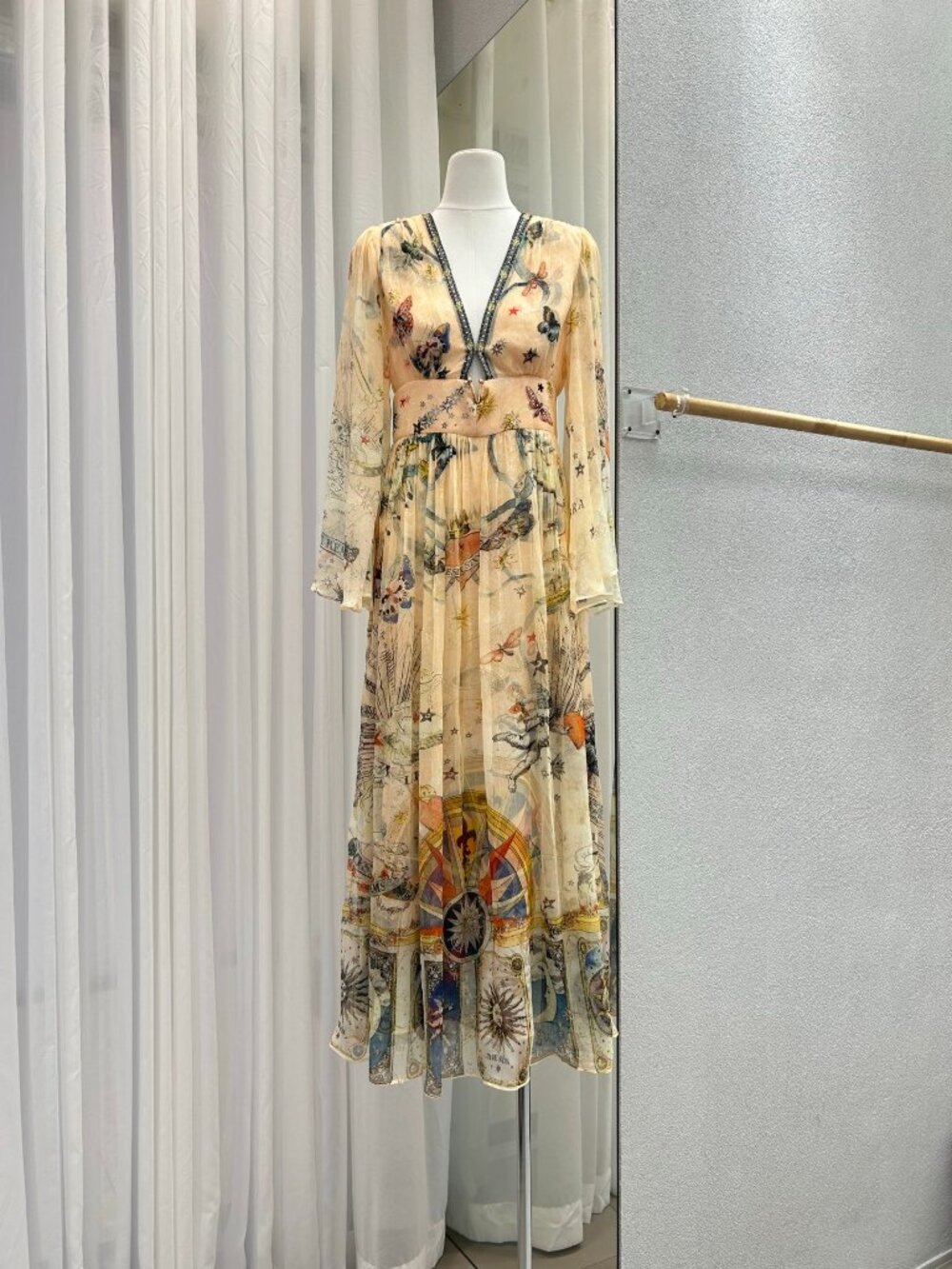 Camilla House of horoscopes hardware detail long sleeve dress - Picture 4 of 16